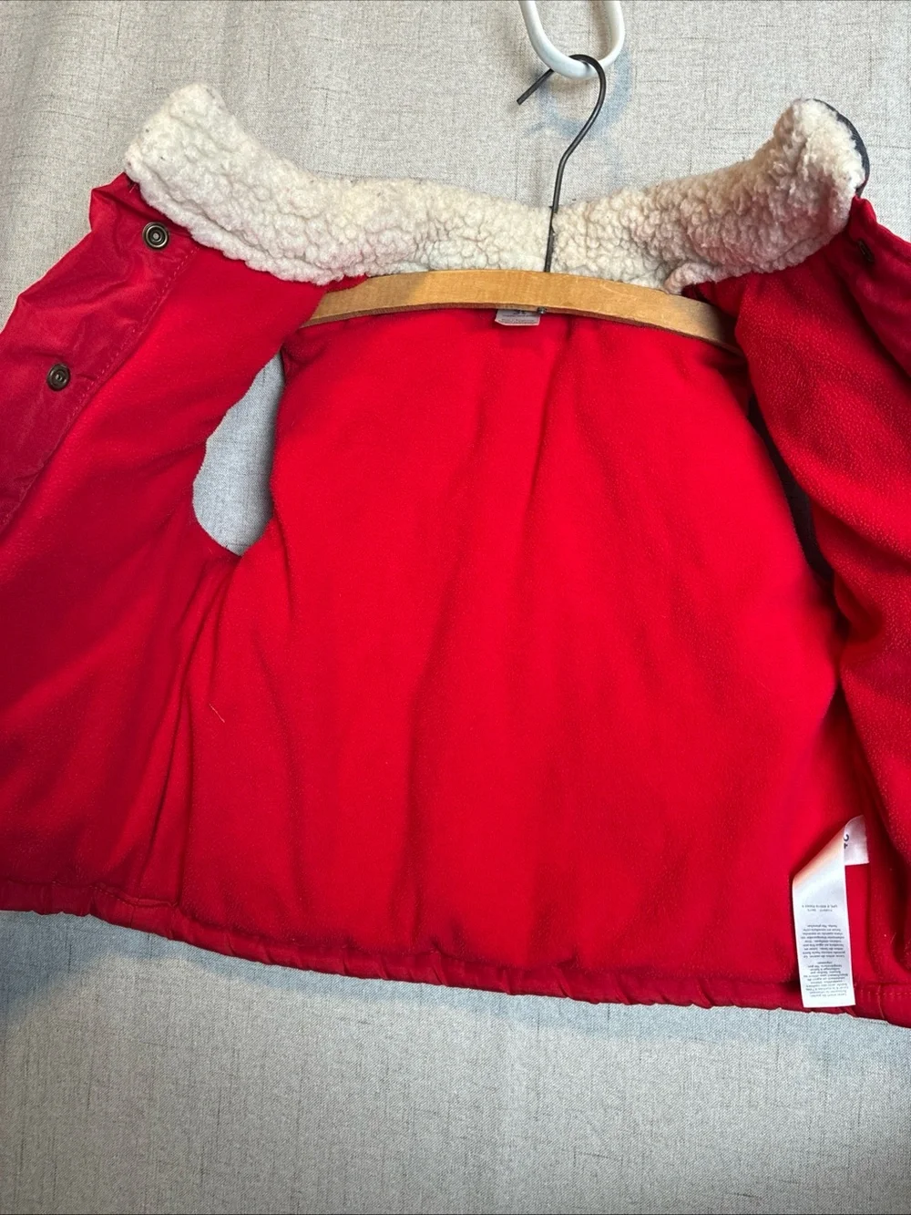 Carters Red Sherpa Collar Quilted Puffer Vest Kids 3T Snaps Fleece Lined Cozy